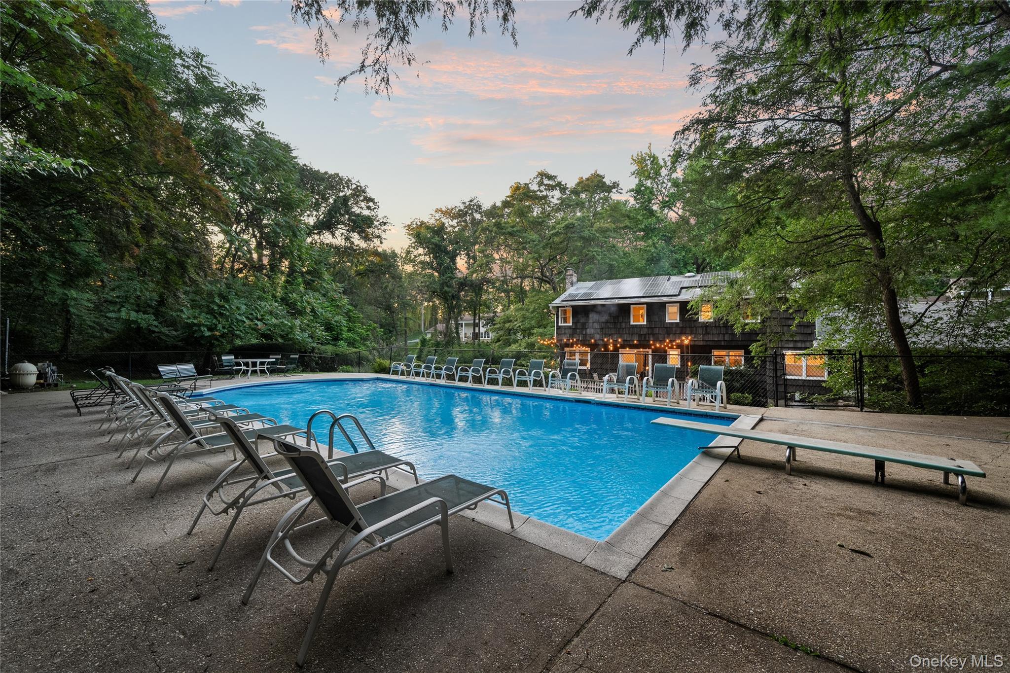 Single Family Hunting Hill Nassau County, NY 11797, MLS-907535-34