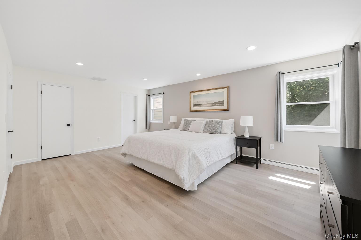 Single Family Hunting Hill Nassau County, NY 11797, MLS-907535-4