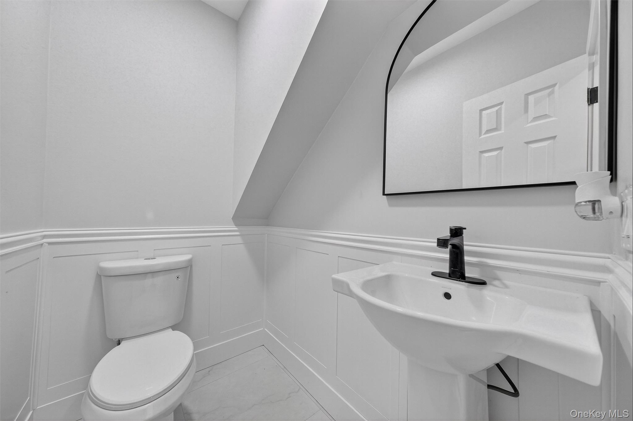 Single Family Lucas Ulster County, NY 12401, MLS-907545-24