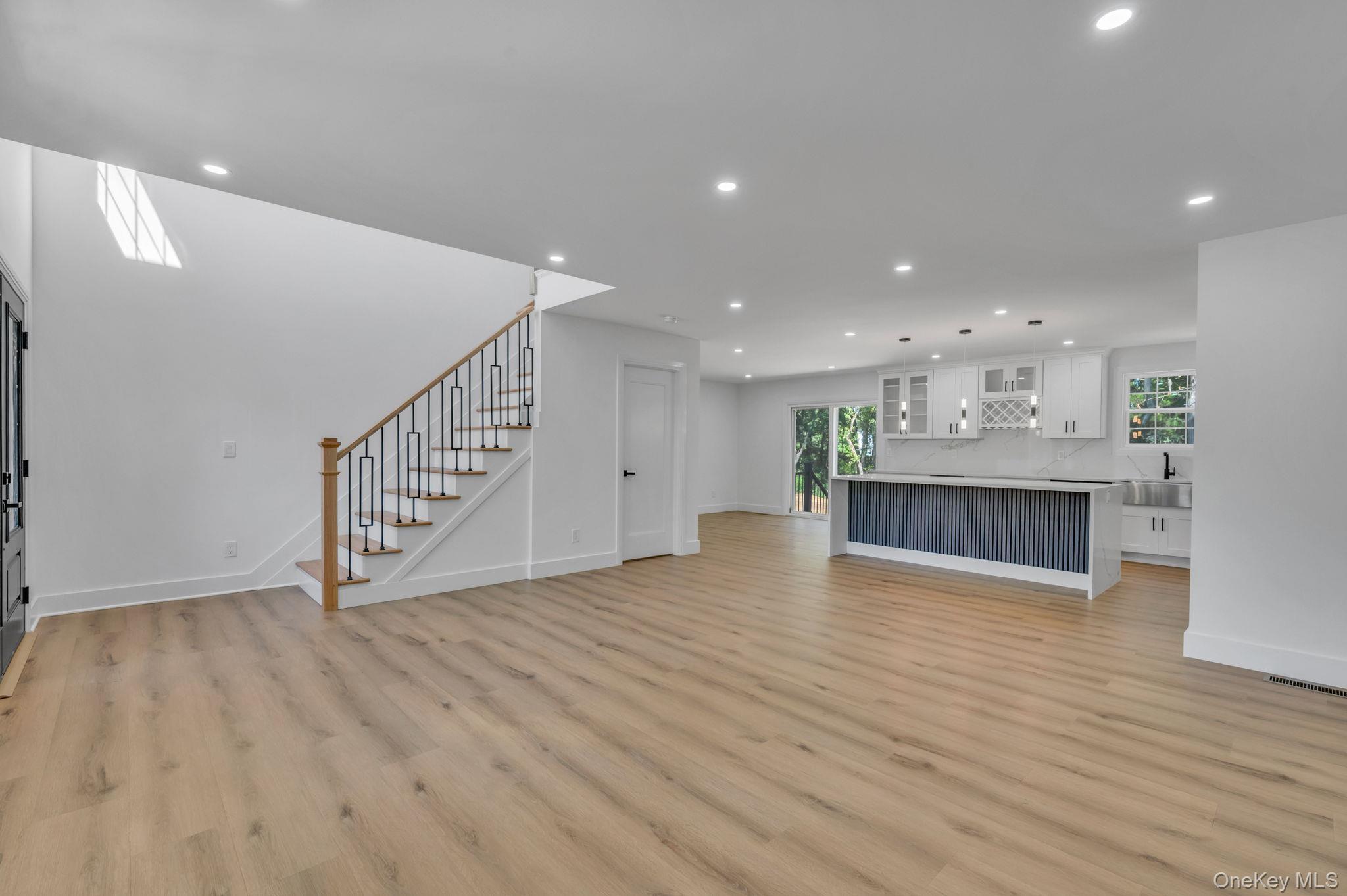 Single Family Lakeview Suffolk County, NY 11953, MLS-907547-4