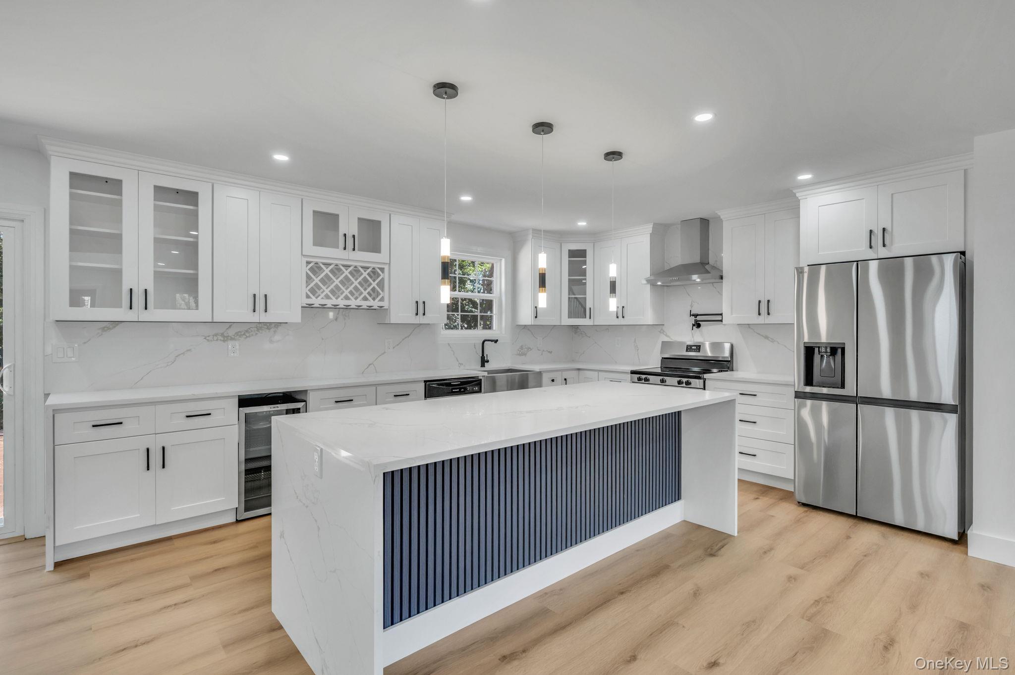 Single Family Lakeview Suffolk County, NY 11953, MLS-907547-6