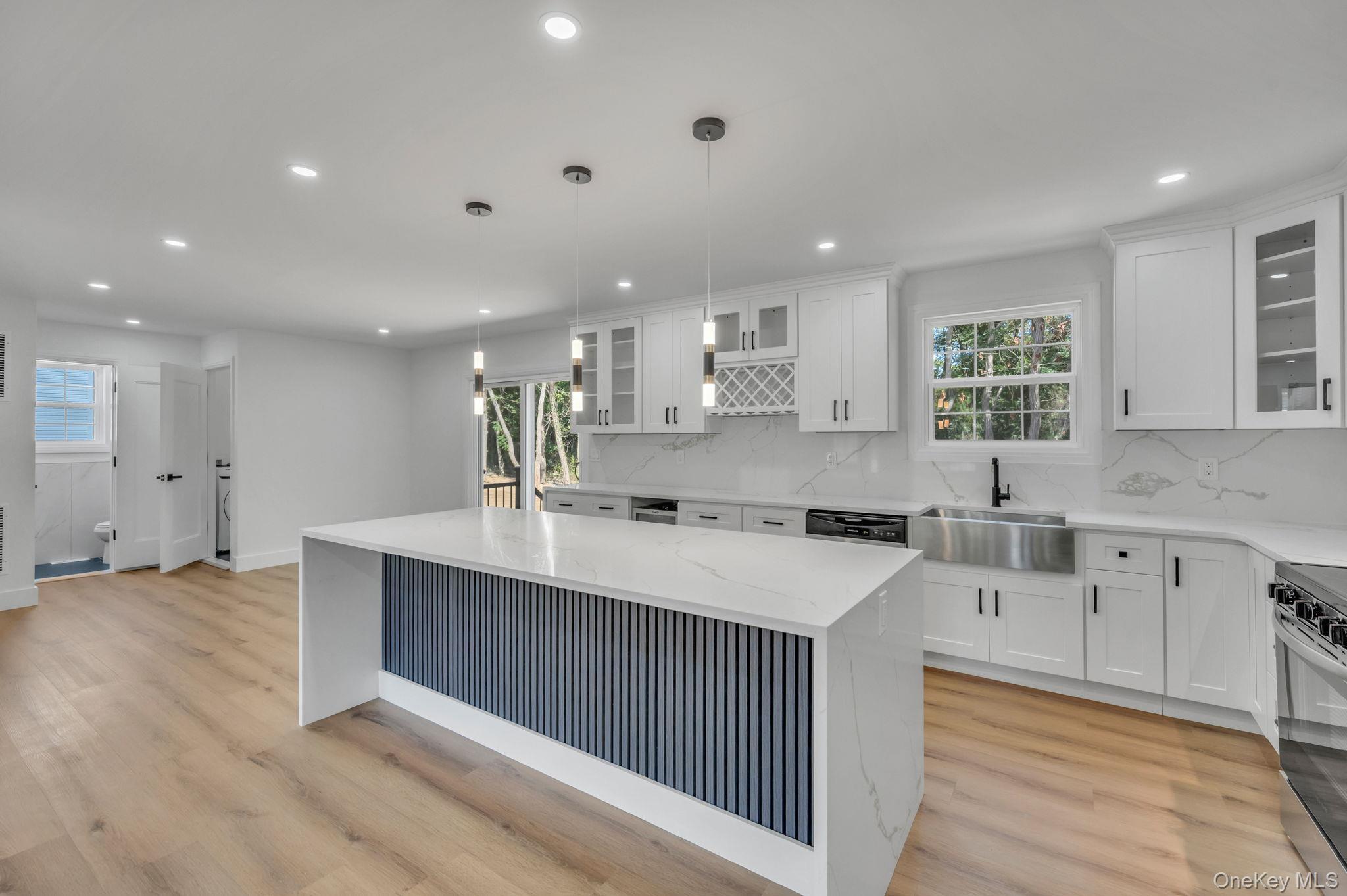 Single Family Lakeview Suffolk County, NY 11953, MLS-907547-7