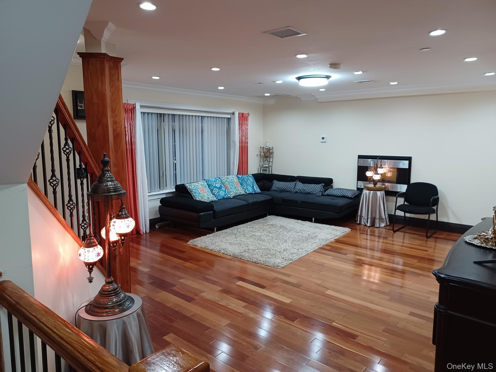 Single Family Kew Gardens  Queens, NY 11415, MLS-907583-15