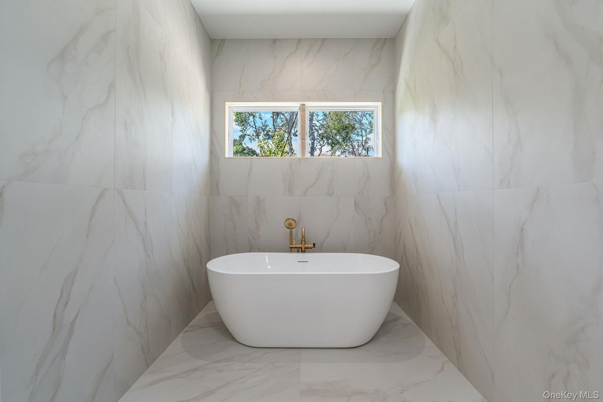 Single Family Laurel Suffolk County, NY 11971, MLS-907628-17