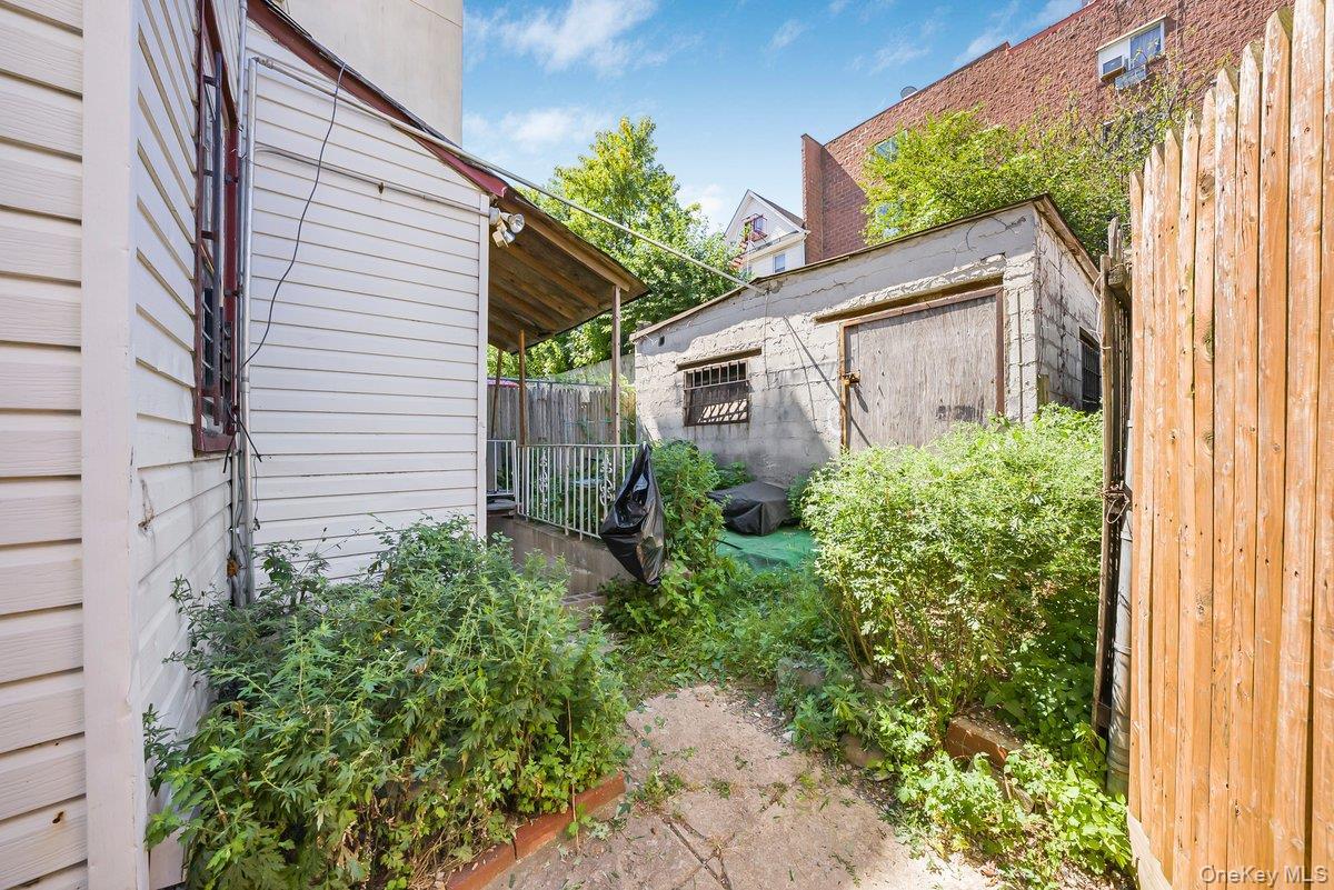 Single Family 108th  Queens, NY 11369, MLS-907630-15