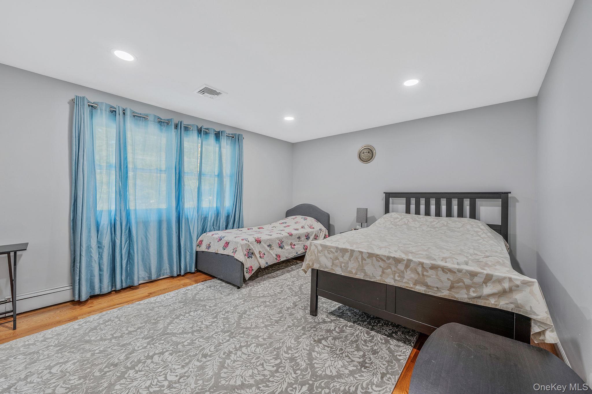 Single Family Grundy  Suffolk County, NY 11741, MLS-907654-17