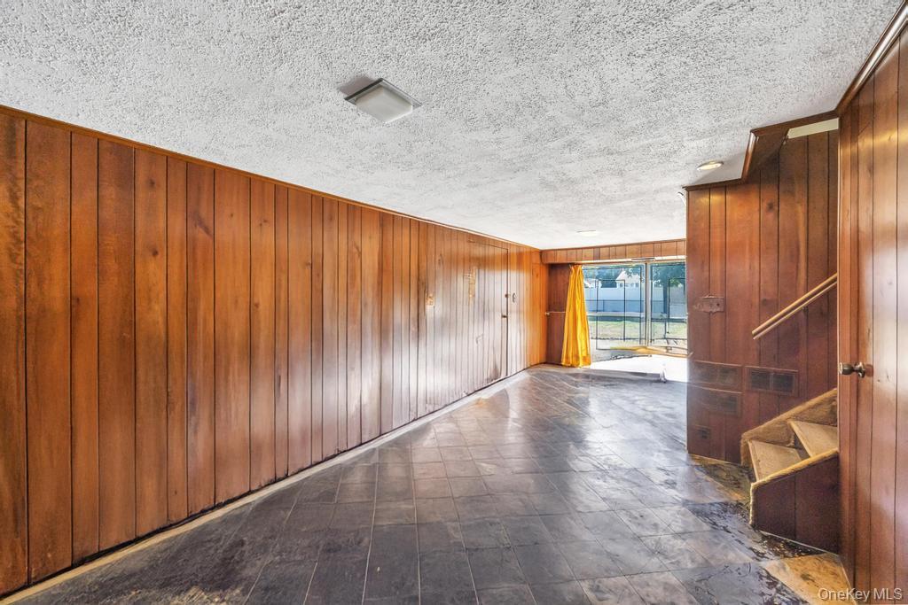 Single Family Haypath Nassau County, NY 11804, MLS-907688-18