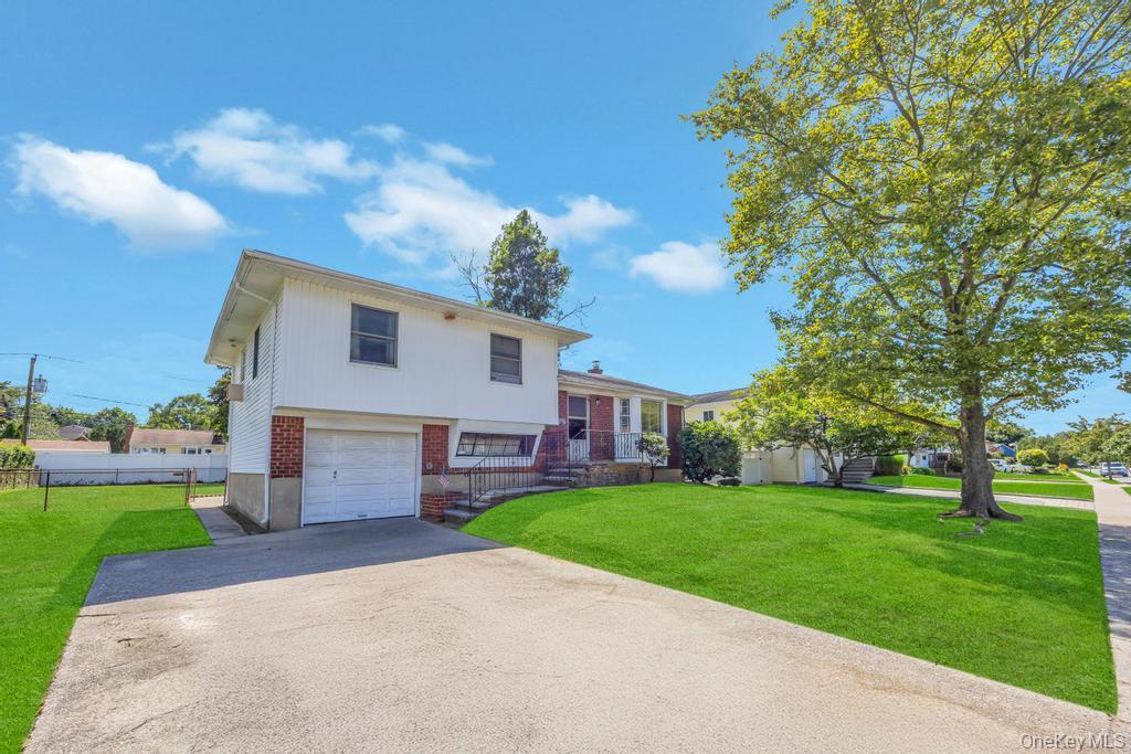 Single Family Haypath Nassau County, NY 11804, MLS-907688-2