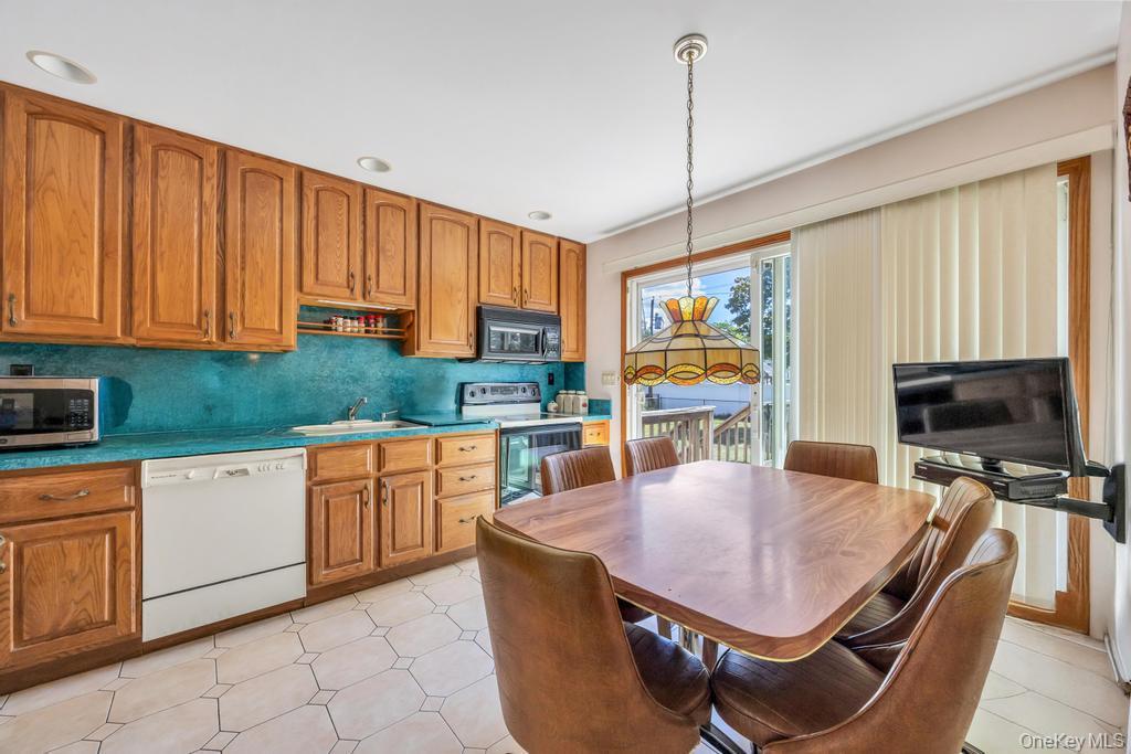 Single Family Haypath Nassau County, NY 11804, MLS-907688-3