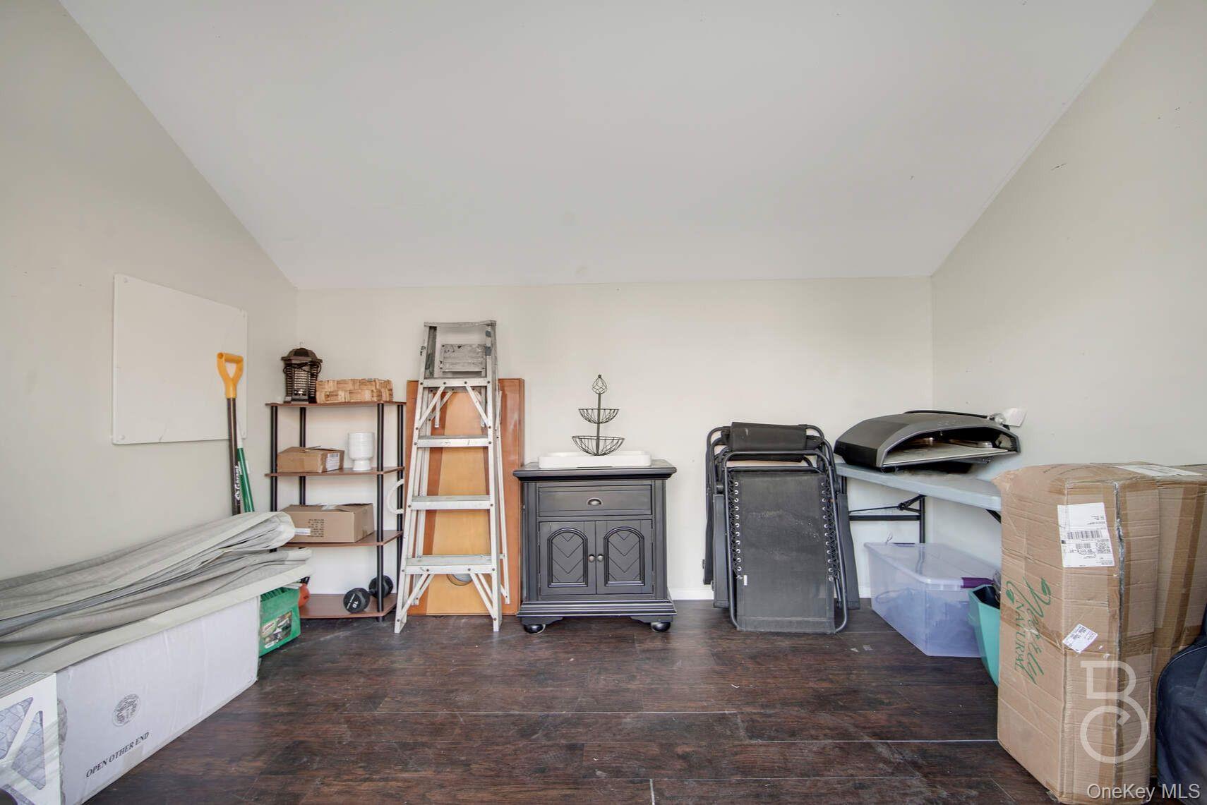 Condo 31st  Queens, NY 11106, MLS-907689-15