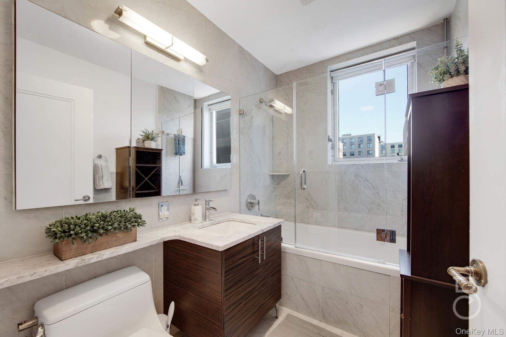 Condo 31st  Queens, NY 11106, MLS-907689-7