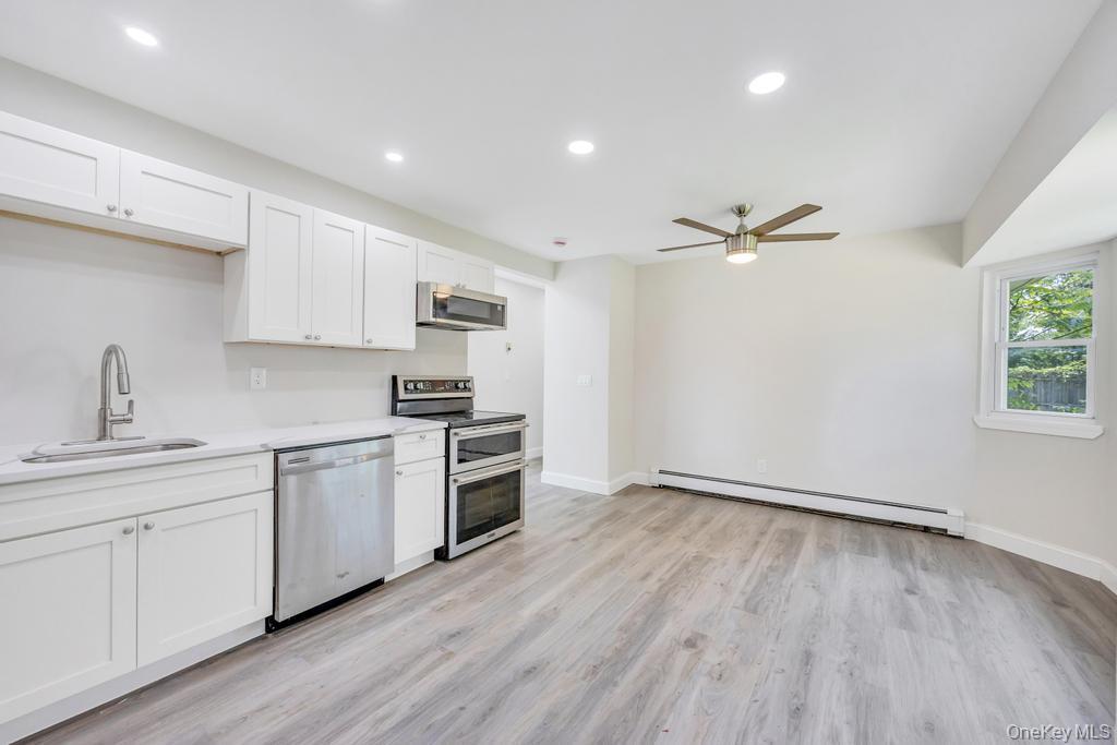 Single Family Edwards Suffolk County, NY 11951, MLS-907691-10