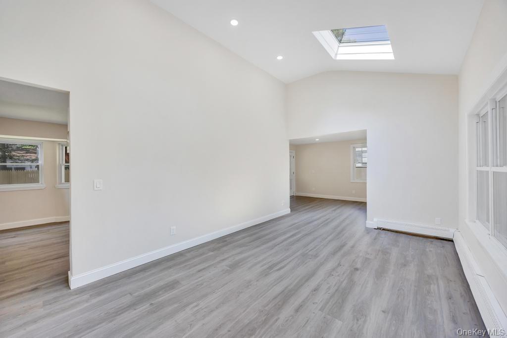 Single Family Edwards Suffolk County, NY 11951, MLS-907691-11