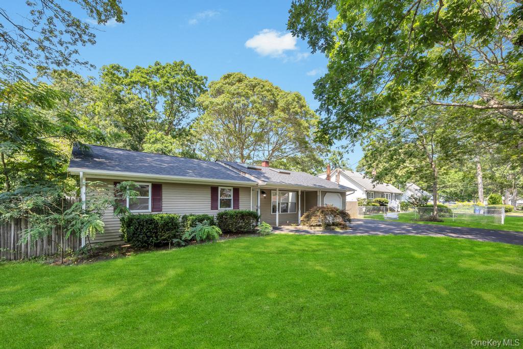 Single Family Edwards Suffolk County, NY 11951, MLS-907691-3