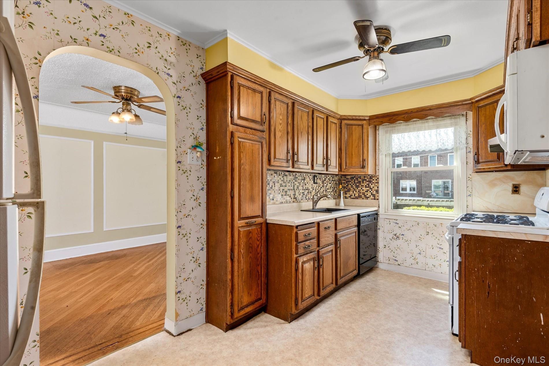 Single Family 79th Queens, NY 11379, MLS-907719-12