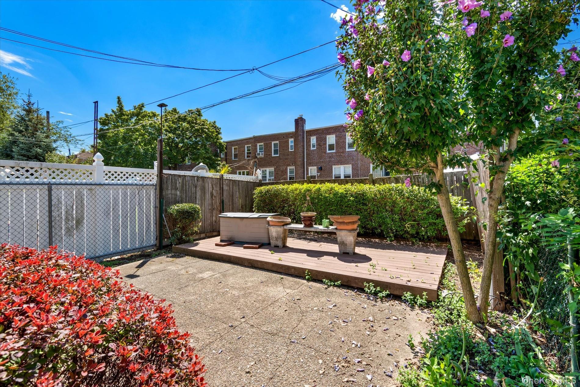 Single Family 79th Queens, NY 11379, MLS-907719-25