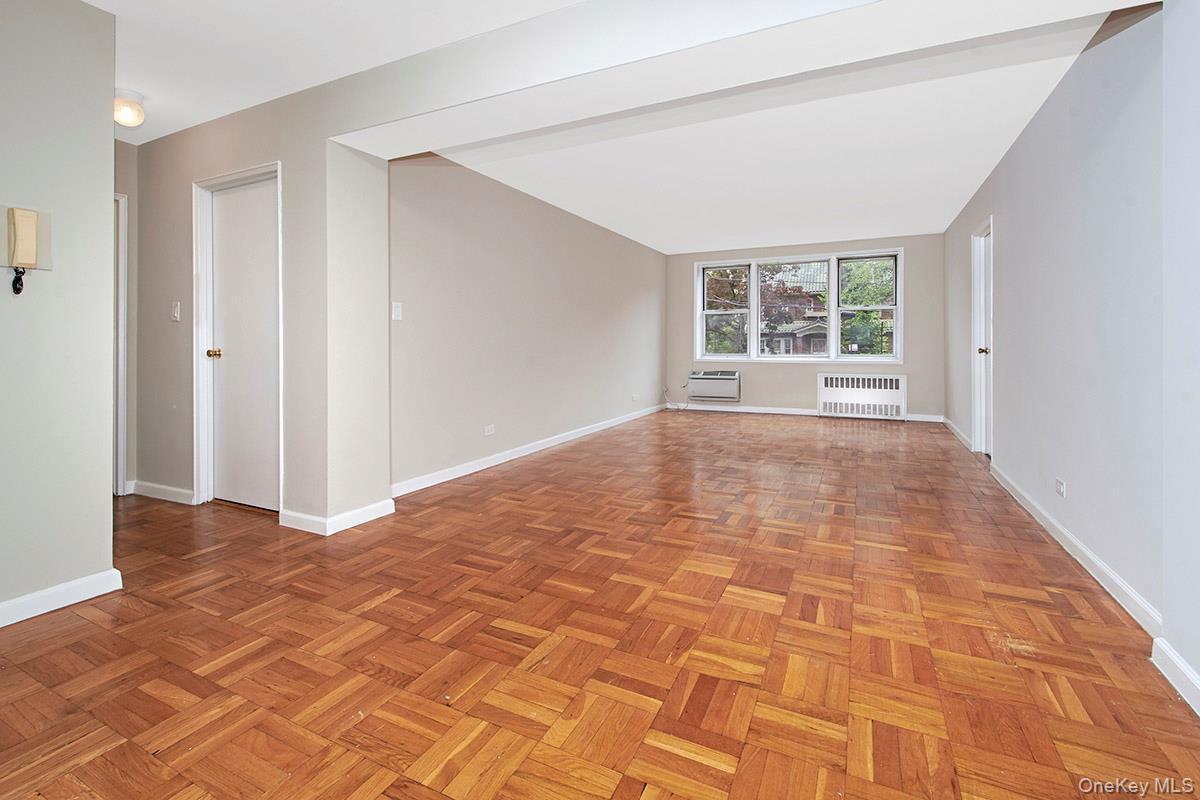 Coop Kappock Bronx, NY 10463, MLS-907741-14