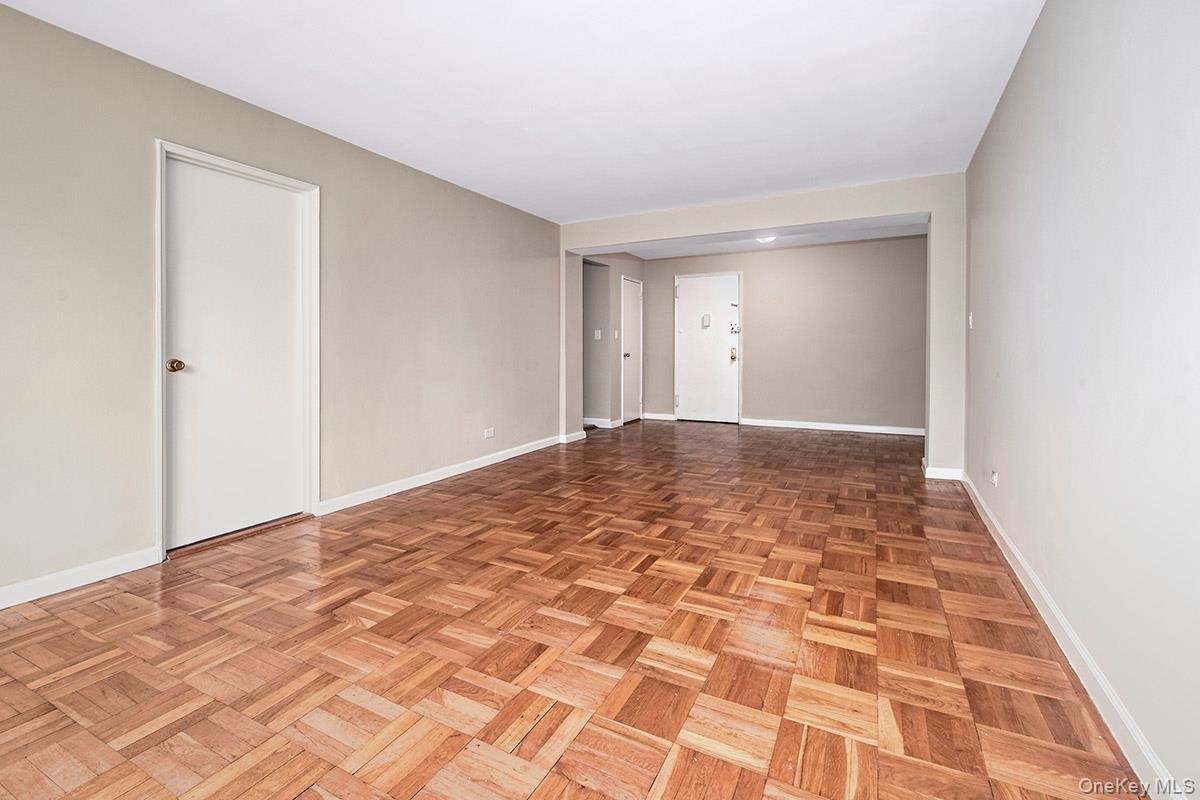 Coop Kappock Bronx, NY 10463, MLS-907741-15