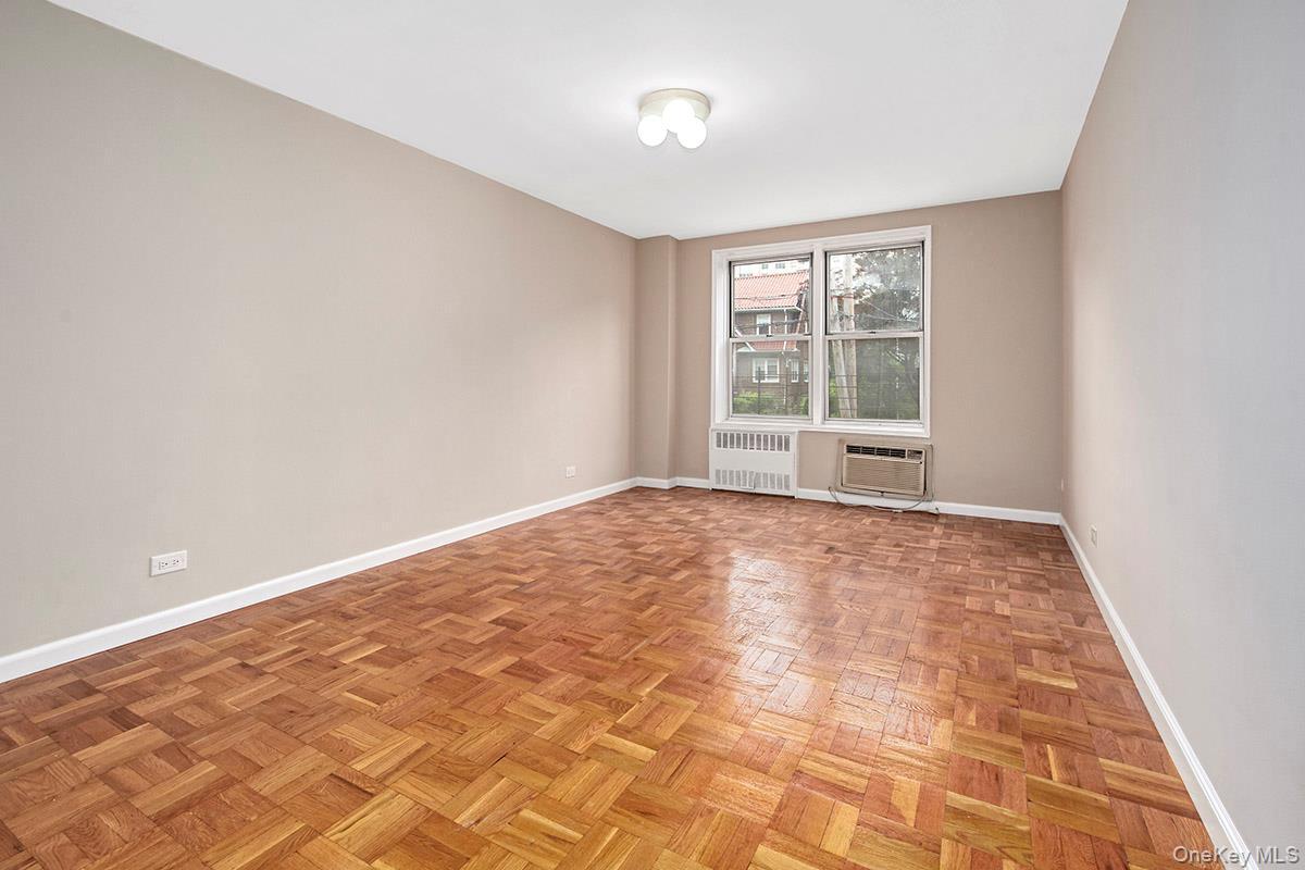 Coop Kappock Bronx, NY 10463, MLS-907741-16