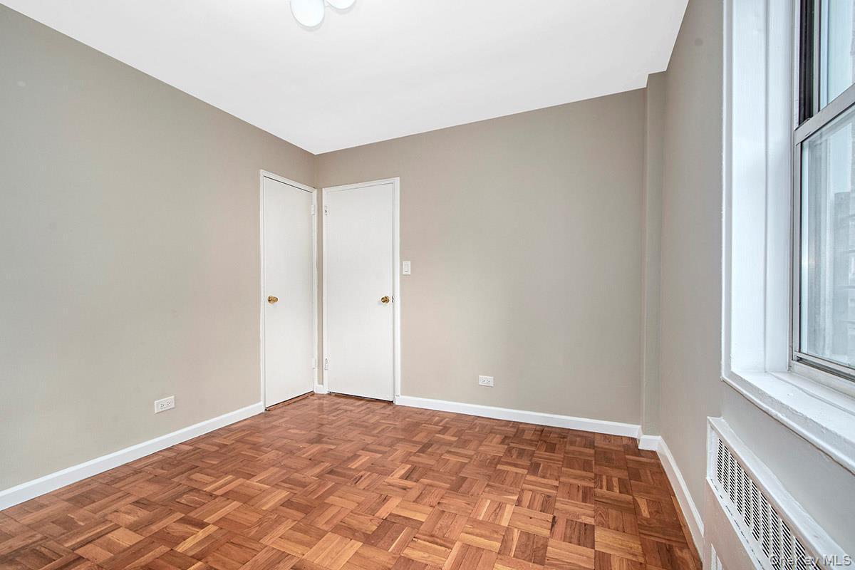 Coop Kappock Bronx, NY 10463, MLS-907741-19