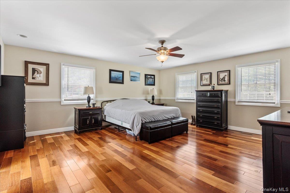 Single Family Oak Suffolk County, NY 11946, MLS-907762-18