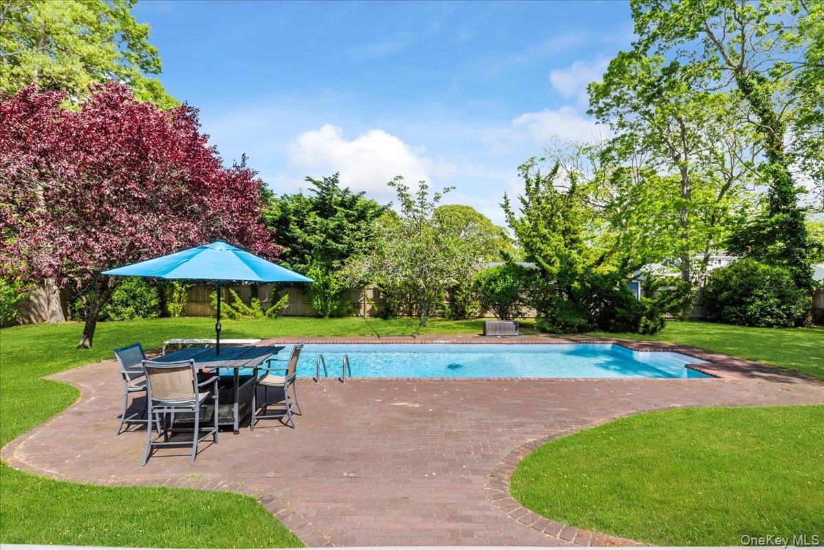 Single Family Oak Suffolk County, NY 11946, MLS-907762-27