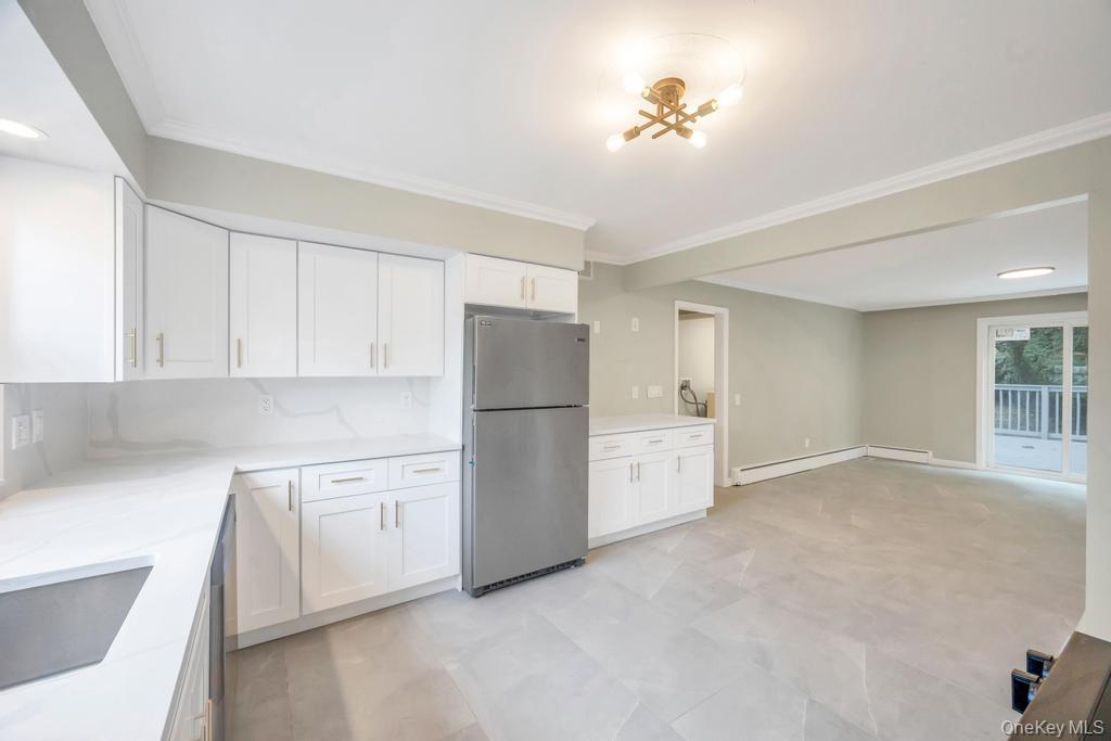 Single Family Cosgrove Nassau County, NY 11542, MLS-907784-13