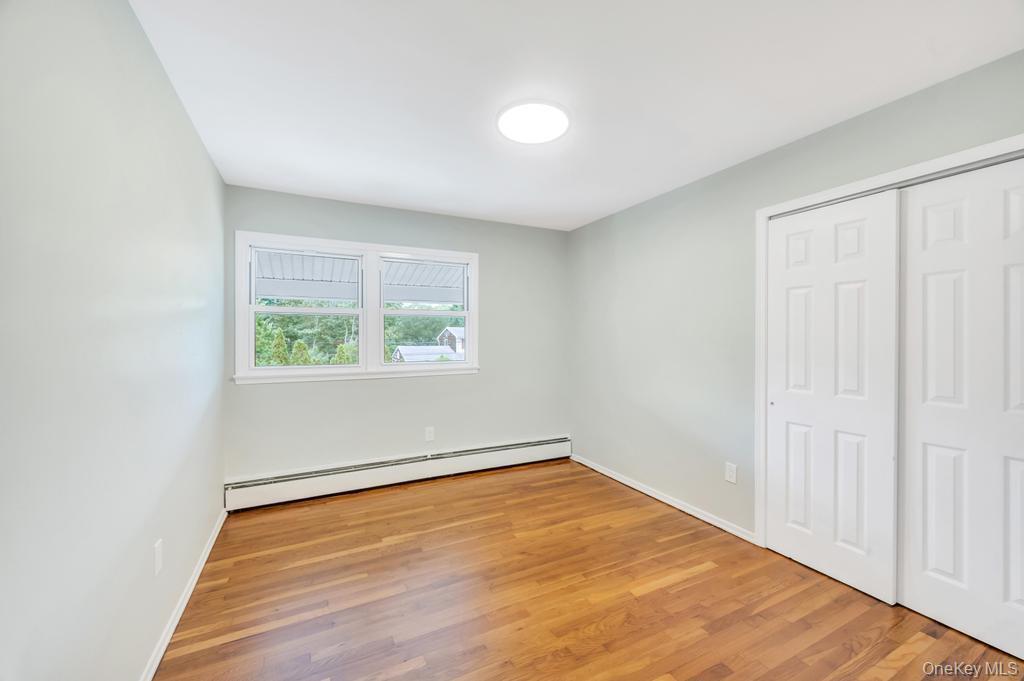 Single Family Cosgrove Nassau County, NY 11542, MLS-907784-24