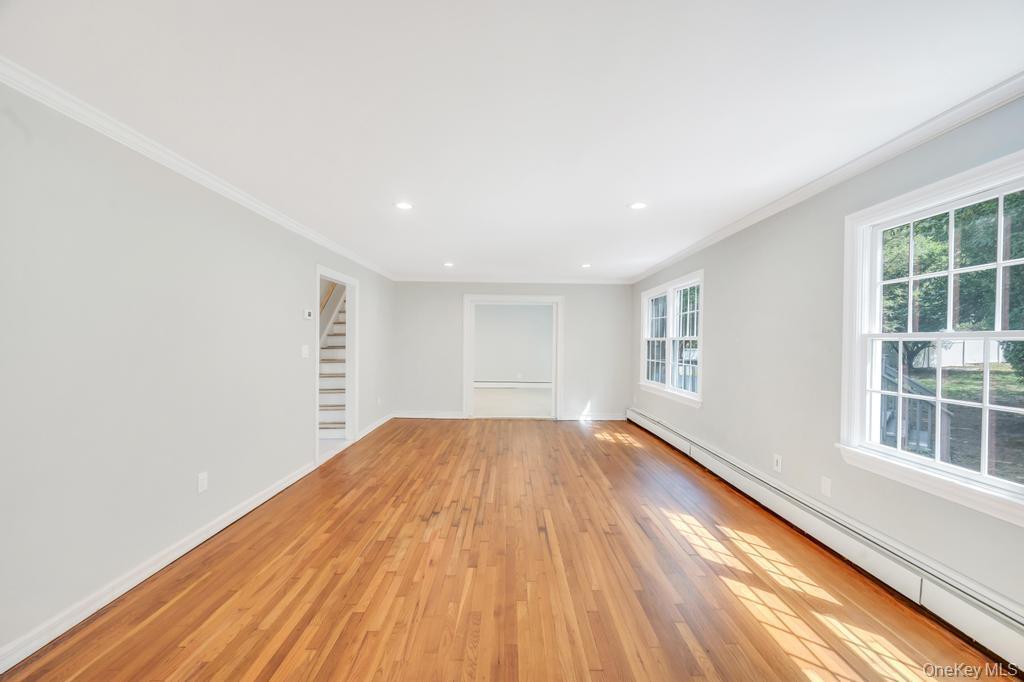 Single Family Cosgrove Nassau County, NY 11542, MLS-907784-8