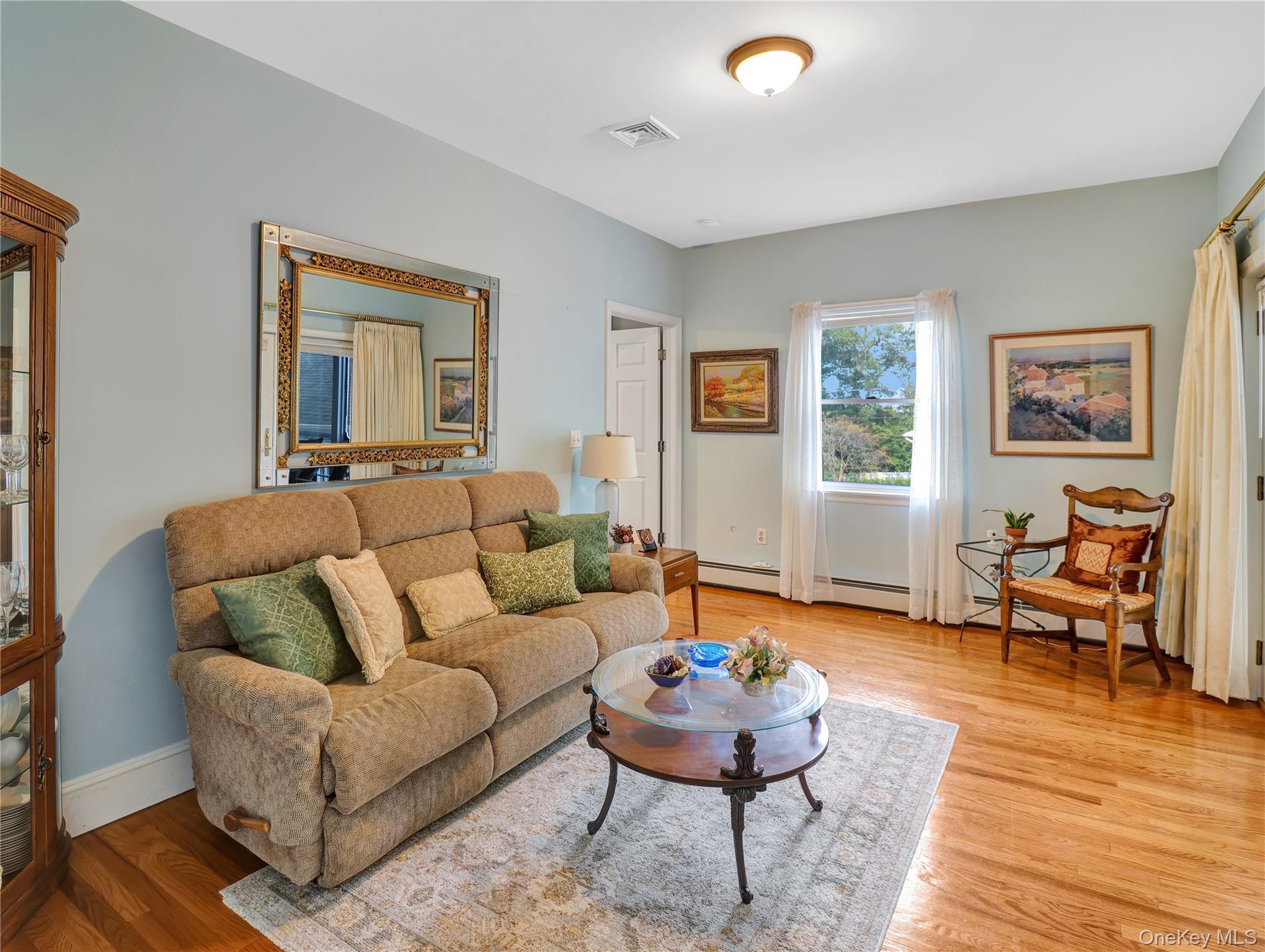 Single Family New Hempstead Rockland County, NY 10956, MLS-907795-12