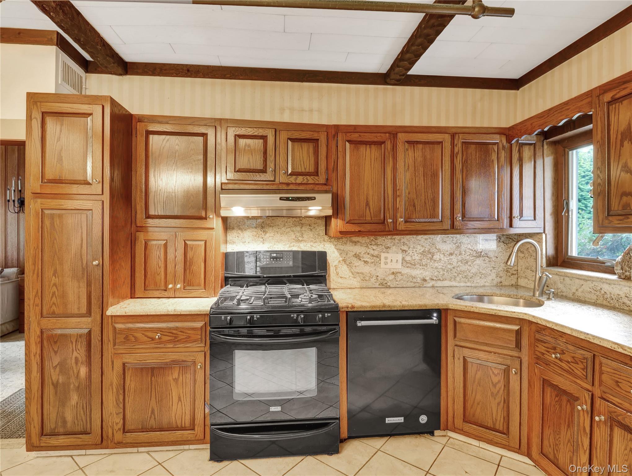 Single Family New Hempstead Rockland County, NY 10956, MLS-907795-28