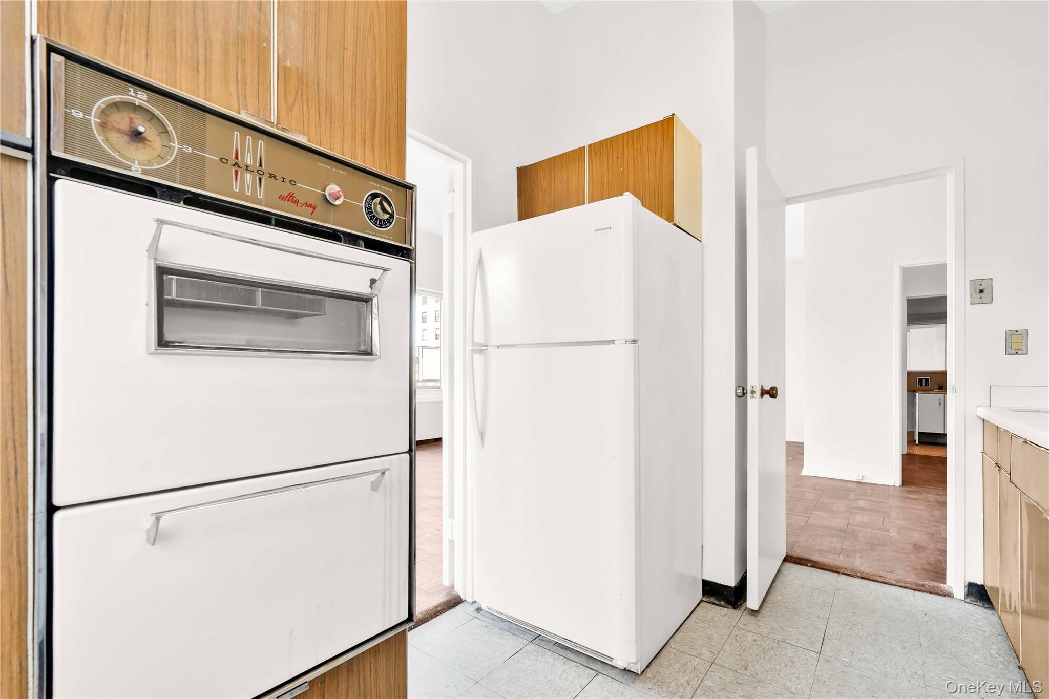 Coop 9th  Manhattan, NY 10003, MLS-907804-14