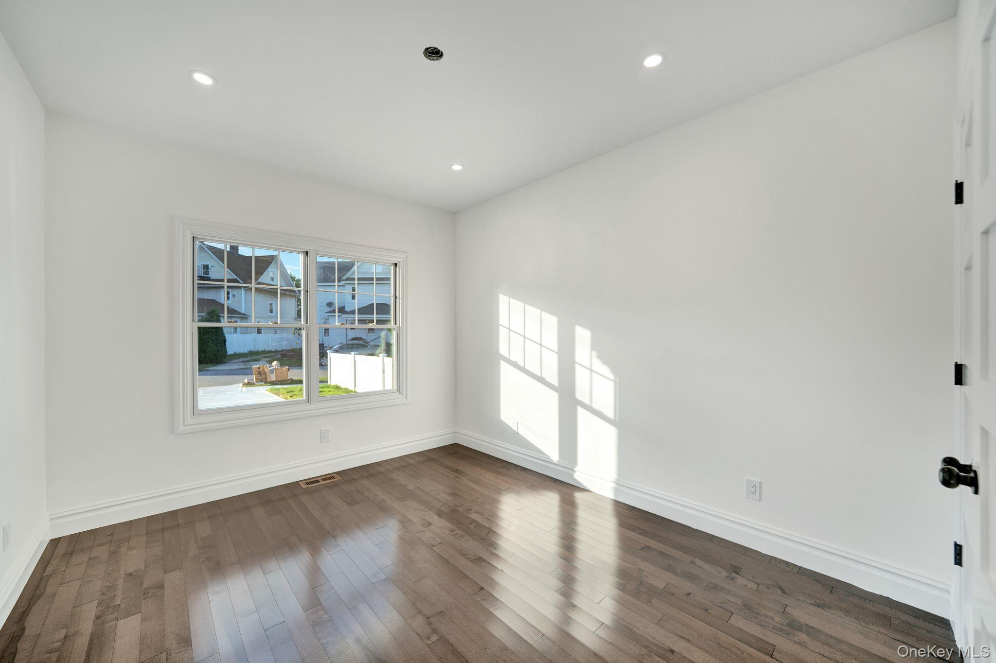 Single Family E. Cherry  Nassau County, NY 11801, MLS-907822-16