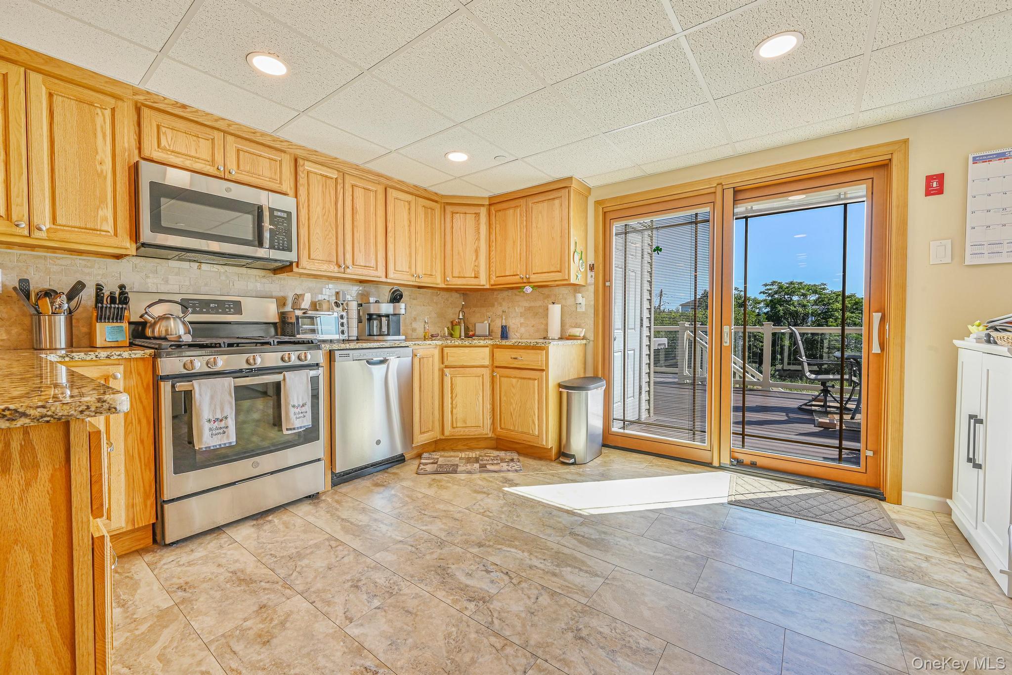 Single Family 18th Queens, NY 11693, MLS-907837-10