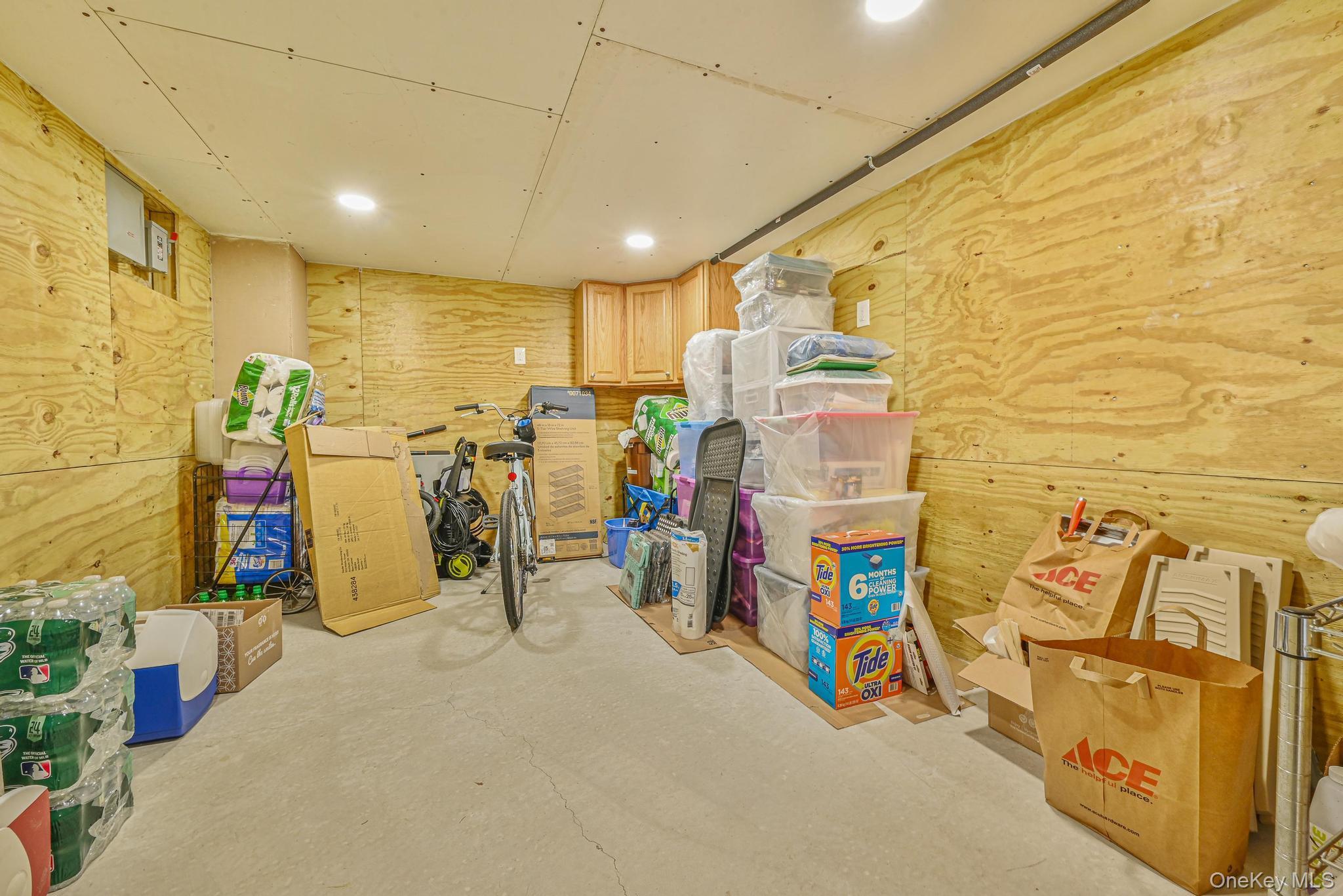 Single Family 18th Queens, NY 11693, MLS-907837-29