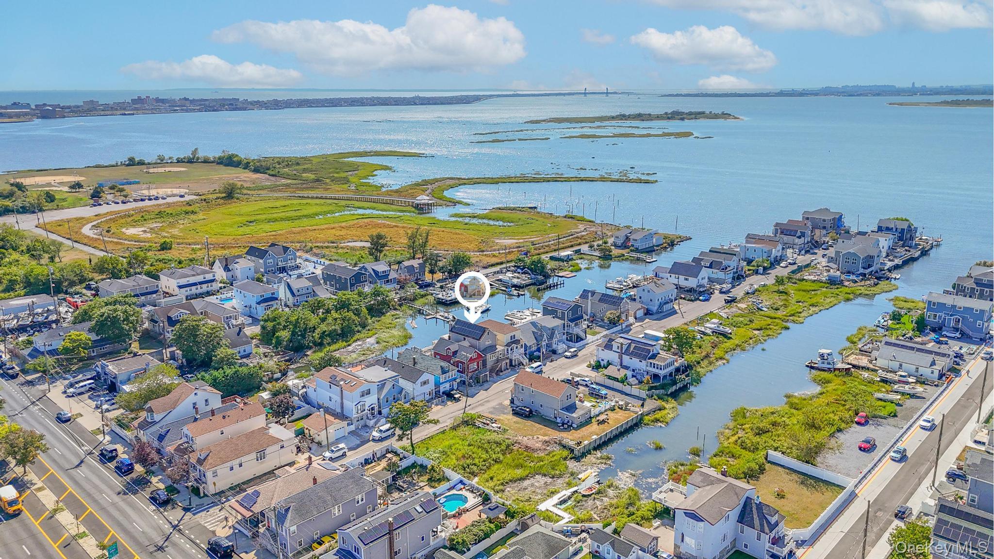 Single Family 18th Queens, NY 11693, MLS-907837-30