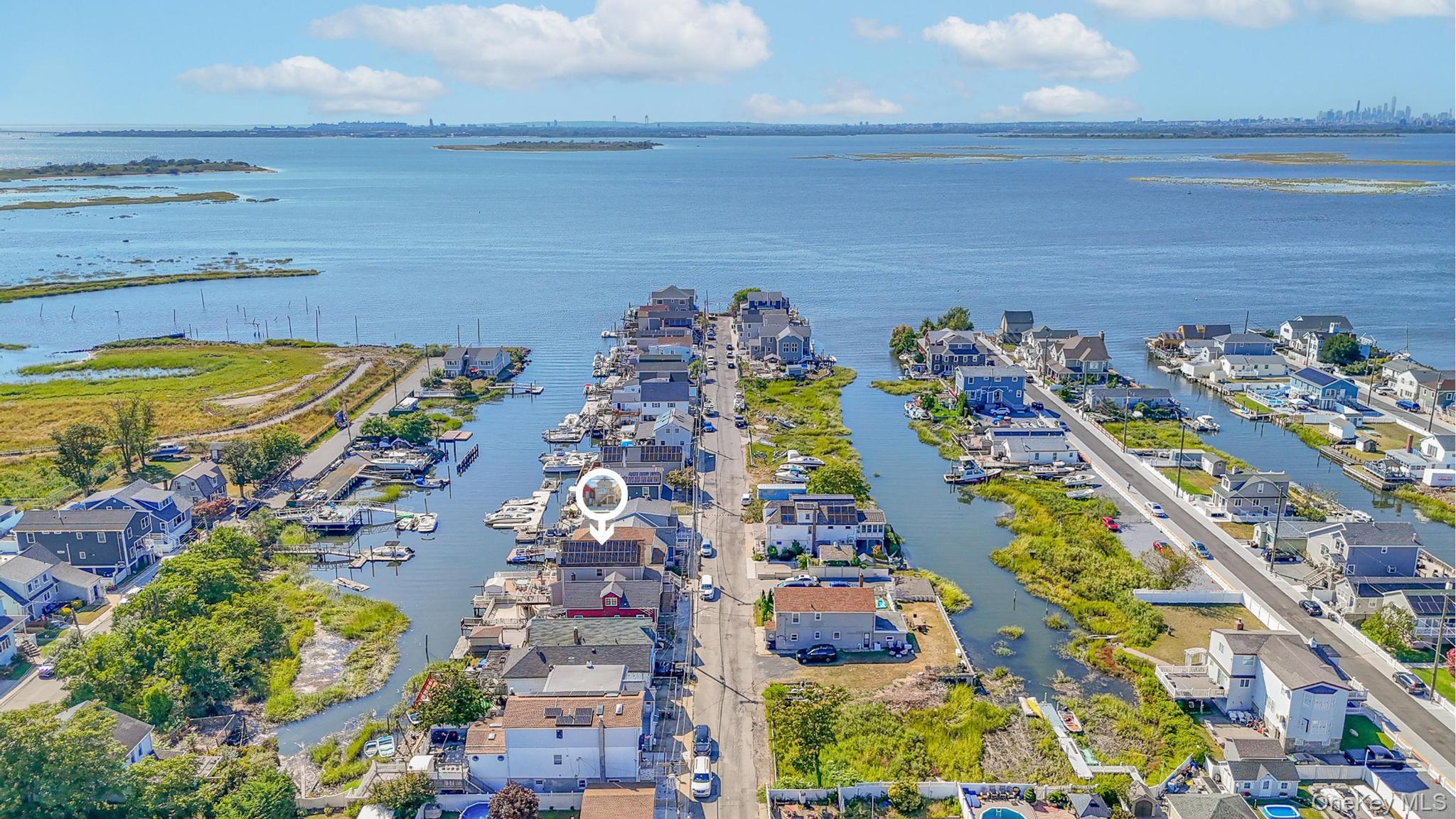 Single Family 18th Queens, NY 11693, MLS-907837-32