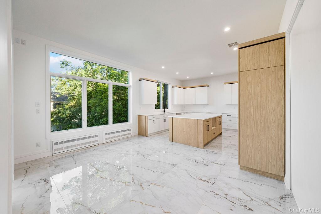 Condo Singer  Rockland County, NY 10977, MLS-907845-11