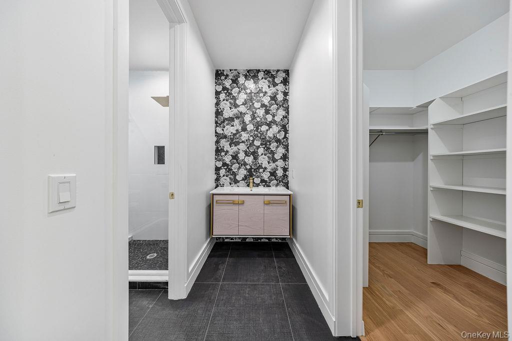 Condo Singer  Rockland County, NY 10977, MLS-907845-23