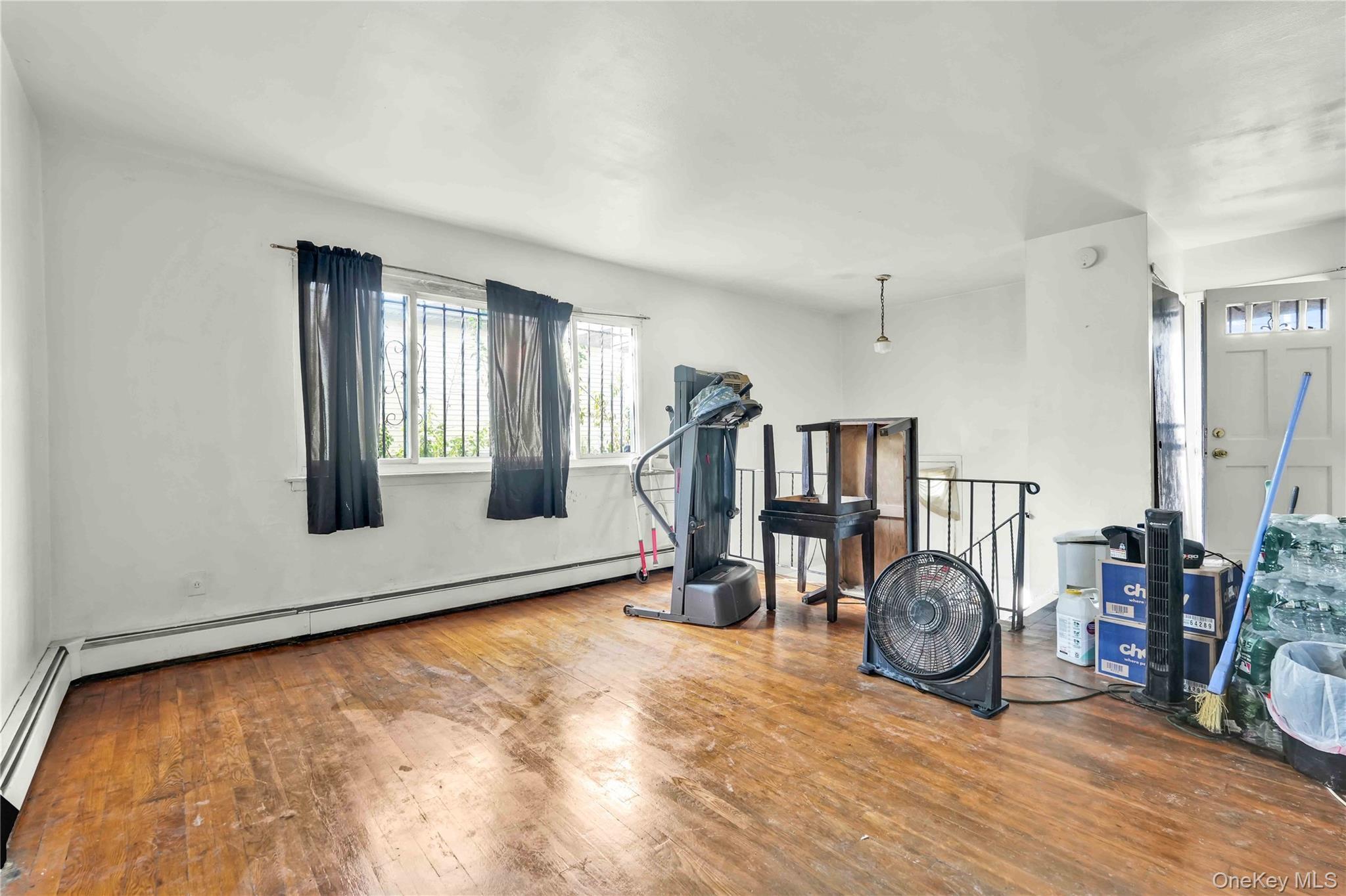 Single Family 157th  Queens, NY 11434, MLS-907859-8