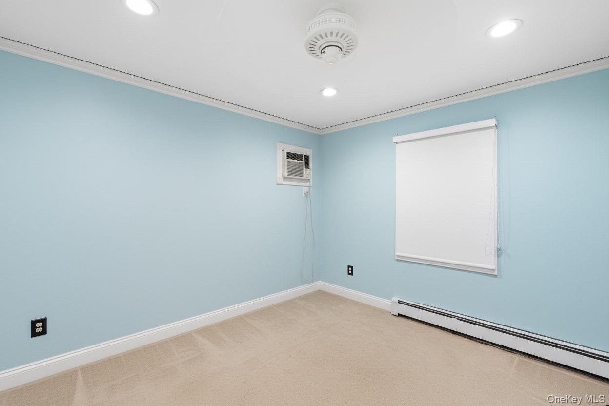 Single Family Halsey  Nassau County, NY 11520, MLS-907861-5