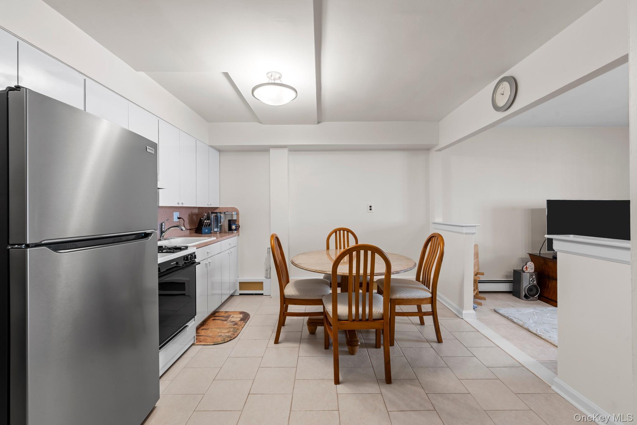 Single Family Juniper  Queens, NY 11379, MLS-907880-4