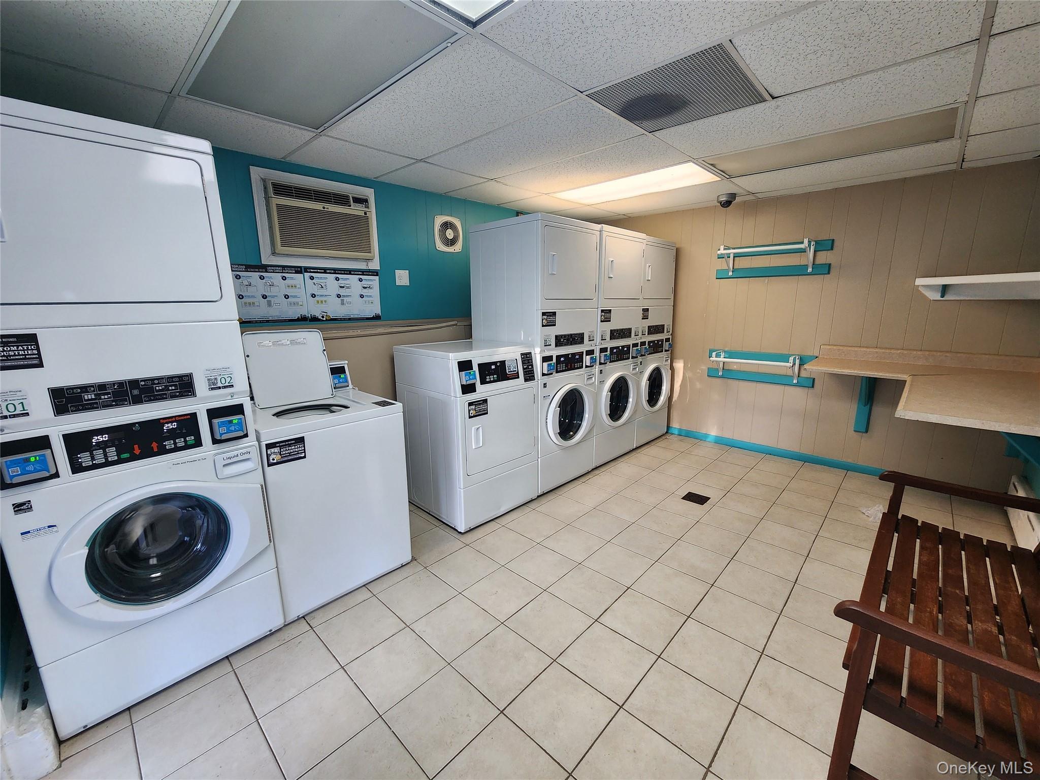 Single Family Riverleigh  Suffolk County, NY 11901, MLS-907903-42