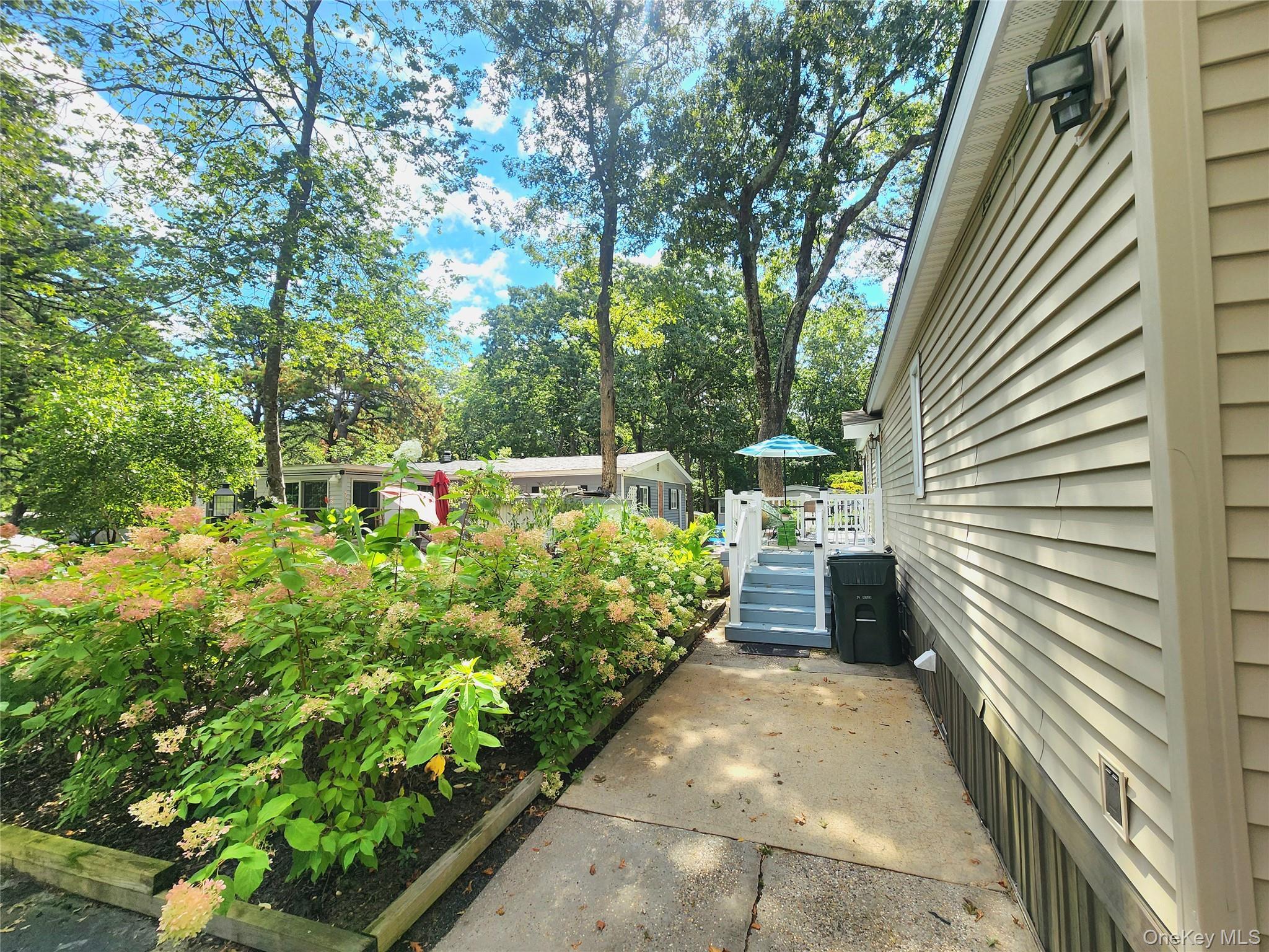Single Family Riverleigh  Suffolk County, NY 11901, MLS-907903-5