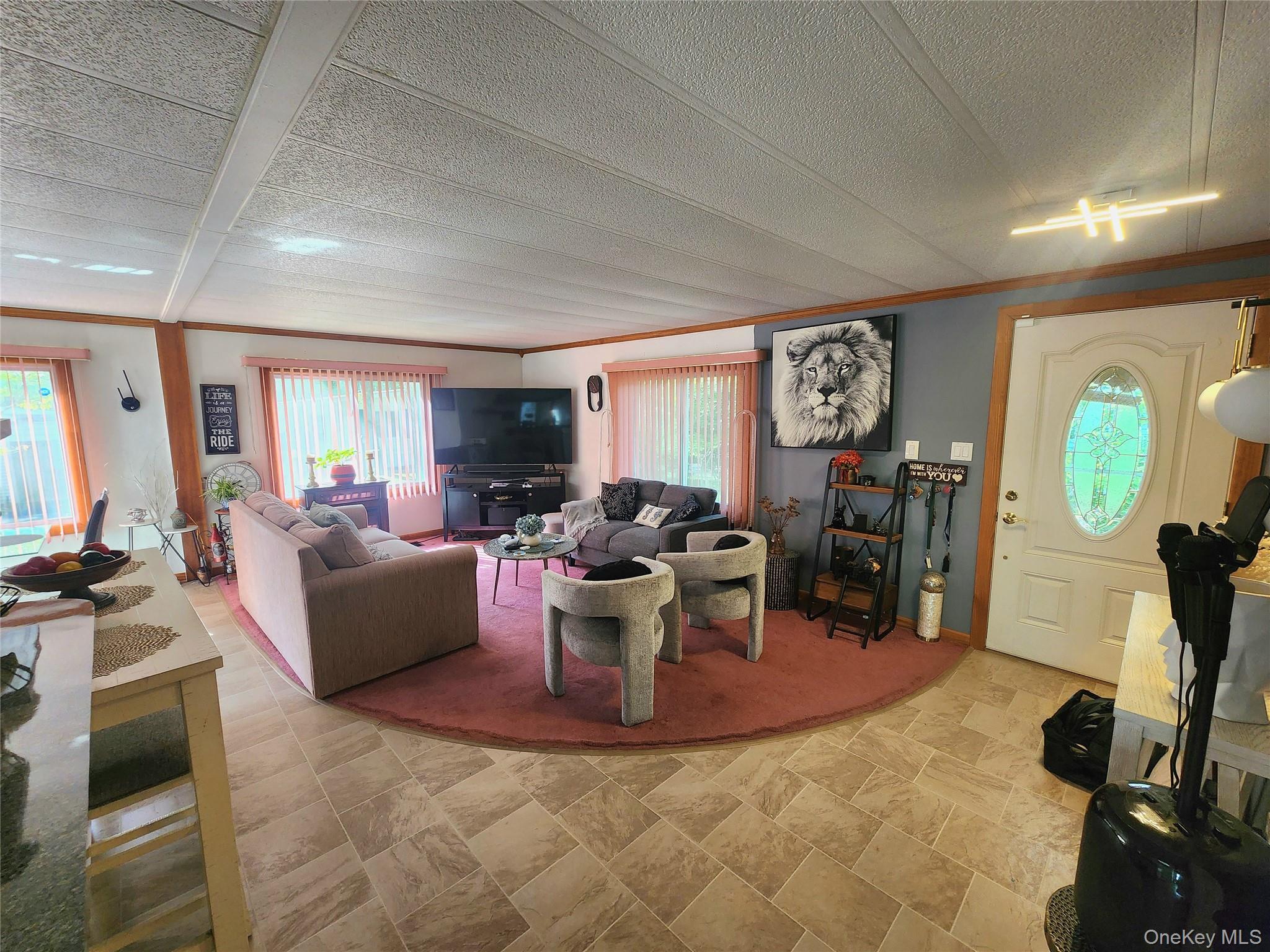 Single Family Riverleigh  Suffolk County, NY 11901, MLS-907903-7