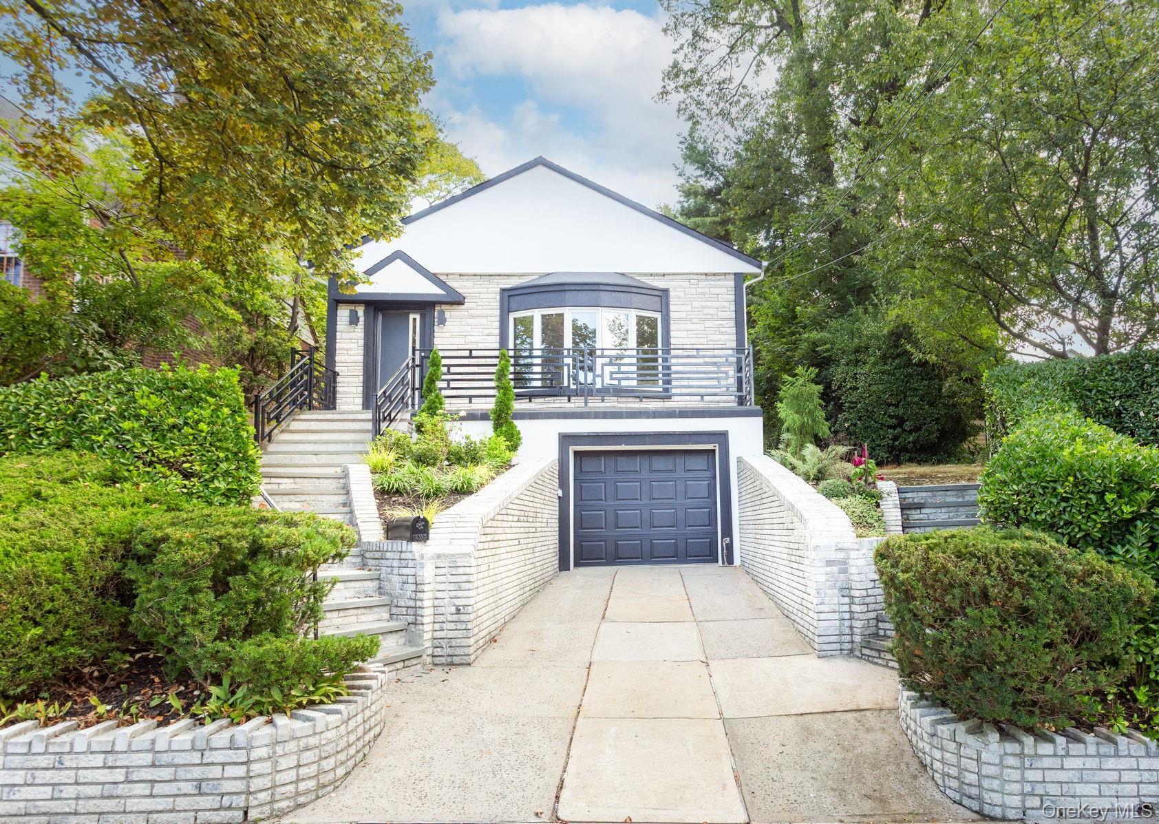 Single Family Avon Queens, NY 11432, MLS-907913-2