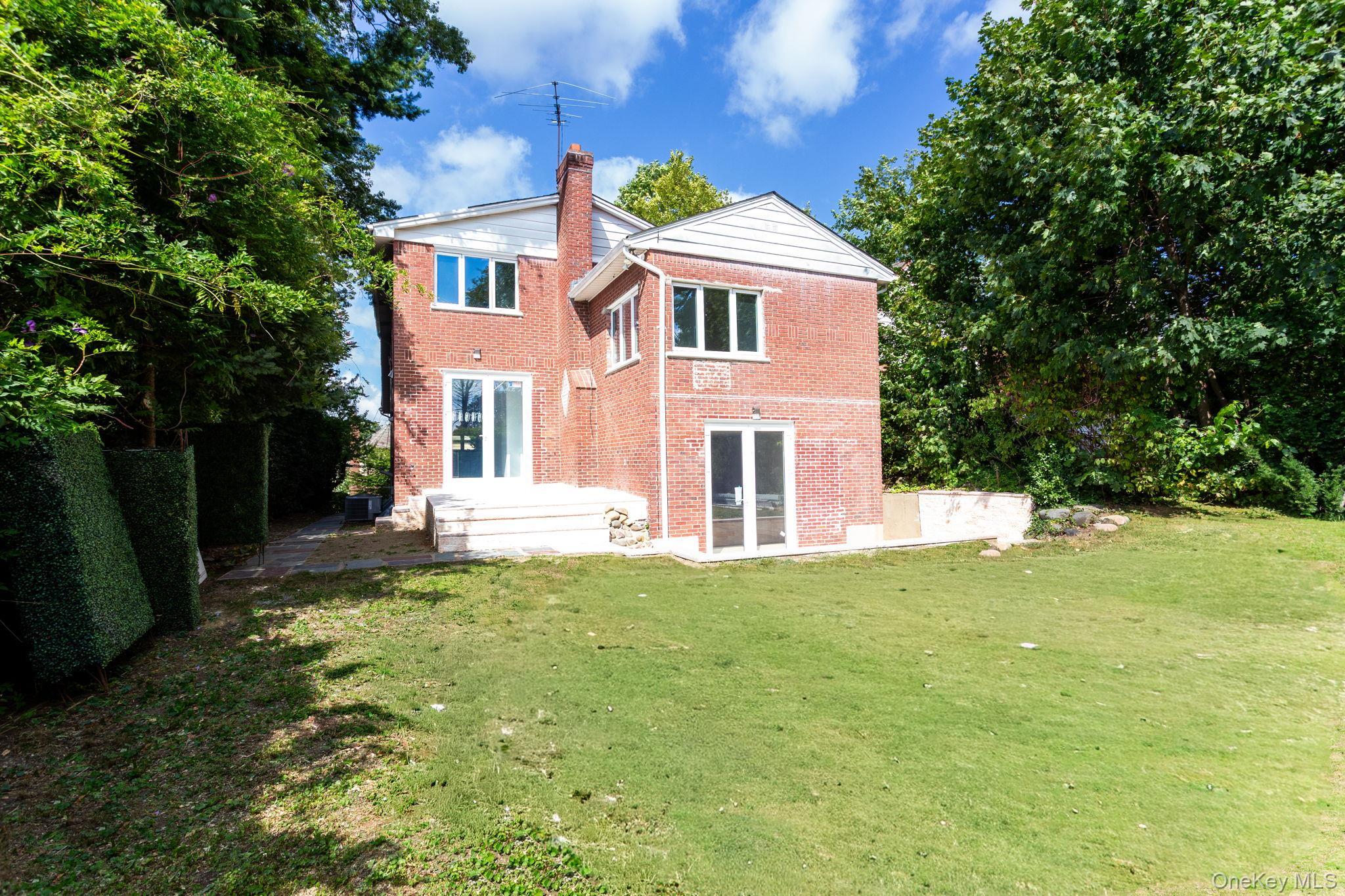 Single Family Avon  Queens, NY 11432, MLS-907913-24