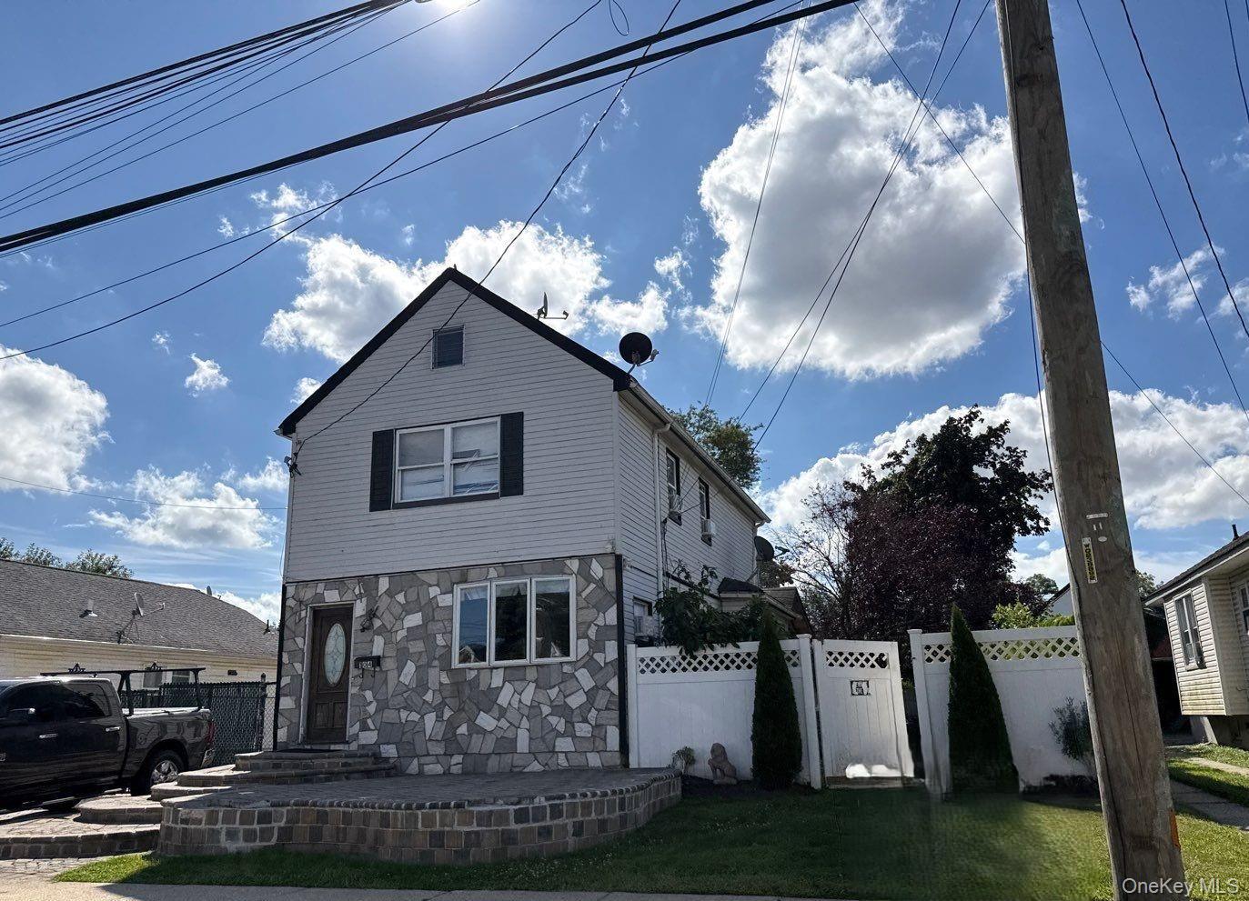 Single Family Pennywood Nassau County, NY 11575, MLS-907922-2