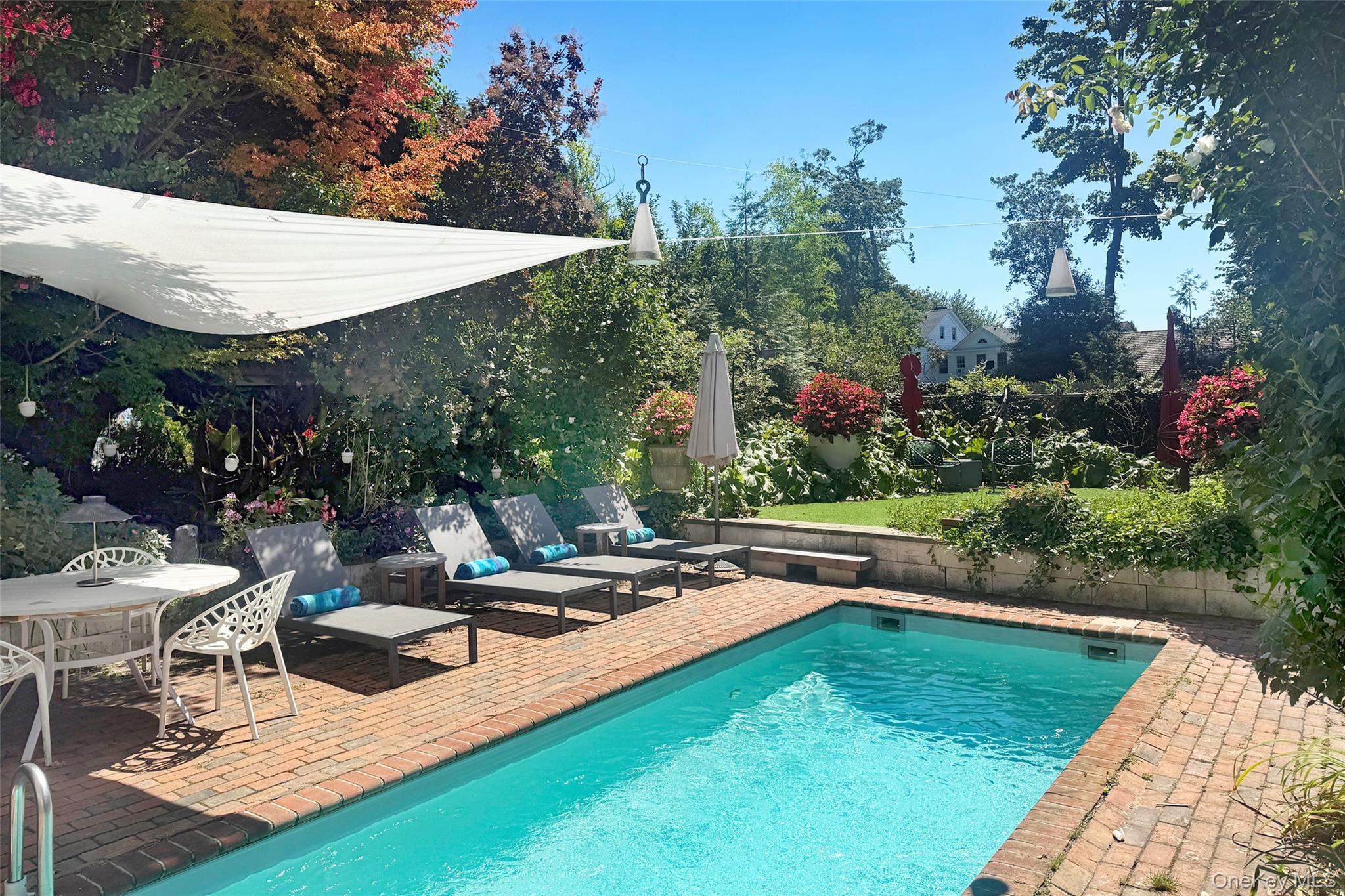 Single Family Bowden Suffolk County, NY 11968, MLS-907924-4