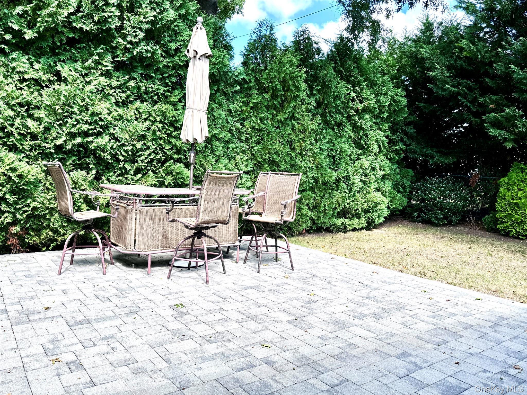 Single Family Sackville Nassau County, NY 11530, MLS-907963-13